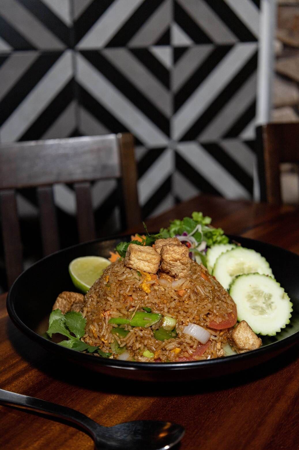 KHAW PAD