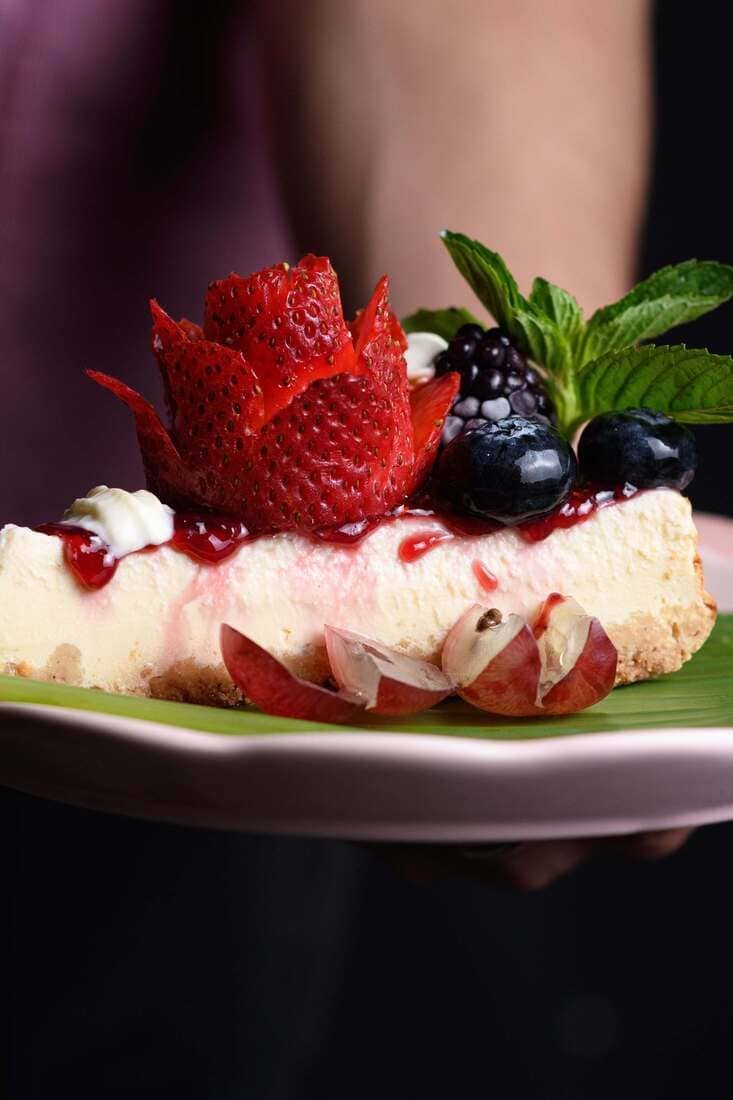 CHEESE CAKE CON FRUTOS ROJOS