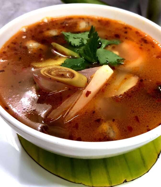 TOM YUM